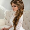 Сватбени стилове за дълга коса